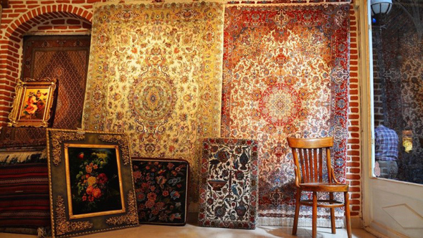 What is Persian carpet؟