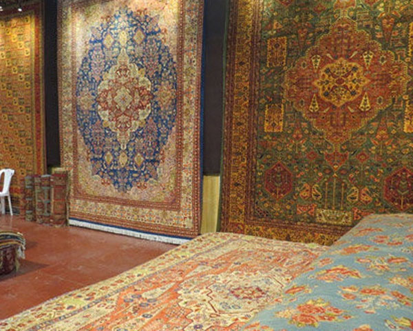 نمایشگاه بین‌المللی فرش ماشینی پائیز امسال در کاشان برگزار می‌شود.