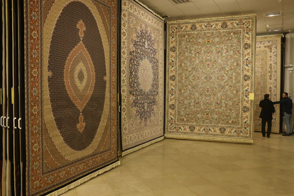 پوست اندازی فروش داخلی فرش ماشینی در ایران