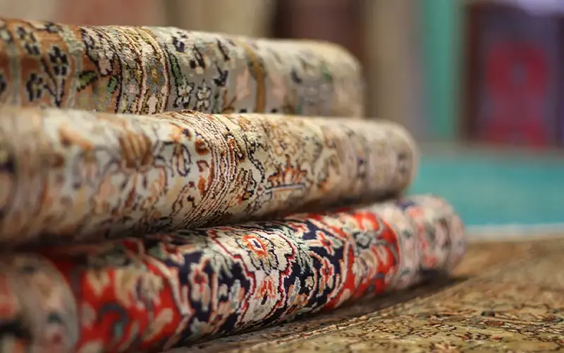 Explaining reed and density in machine-made mosque carpets by Pamchal