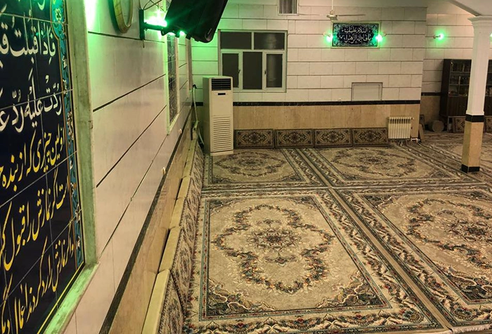 سجادة مسجد إيرانية بعرض 4 أمتار