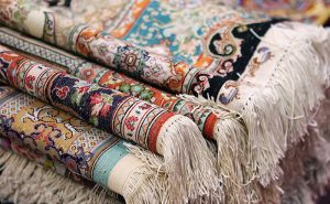 آینده فرش ماشینی در گرو خودکفایی در مواد اولیه است